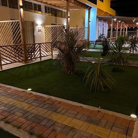Ohana Beach Hotel بلاياس المظهر الخارجي الصورة
